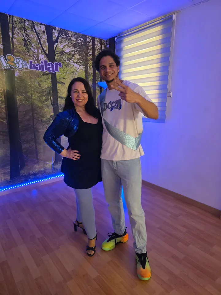 123 y a Bailar — baile-studio en Valencia — 4