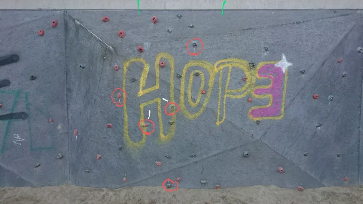 Boulderwand am Spielplatz (Kletterwand Traverse) — bouldern-studio in München — 3