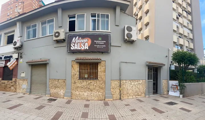 Málagasalsa Escuela De Baile — Baile en Polígono Carretera de Cártama, Málaga