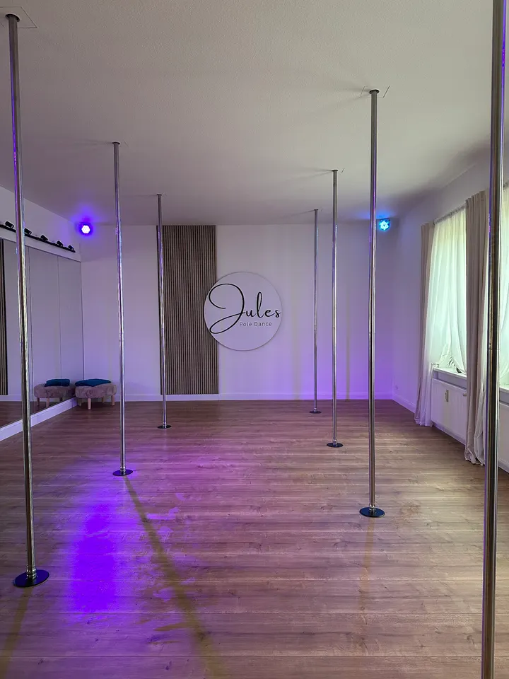 POLE & ART BY JULES — pole fitness-studio in Wustermark-Elstal — 3
