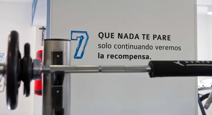 Centro Deportivo y Clínica Credus — entrenamiento personal-studio en Sevilla — 4