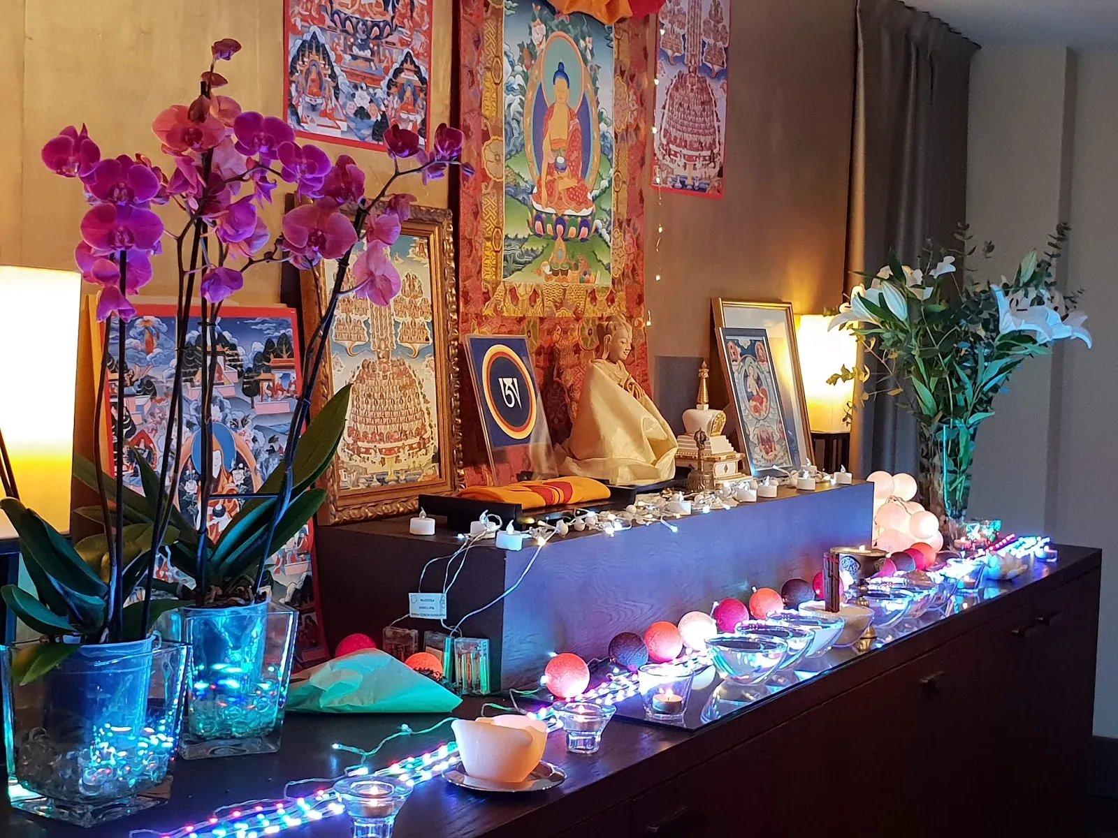 Centro de Meditación Dharmadhatu — meditación-studio en l'Eixample, Barcelona — 2
