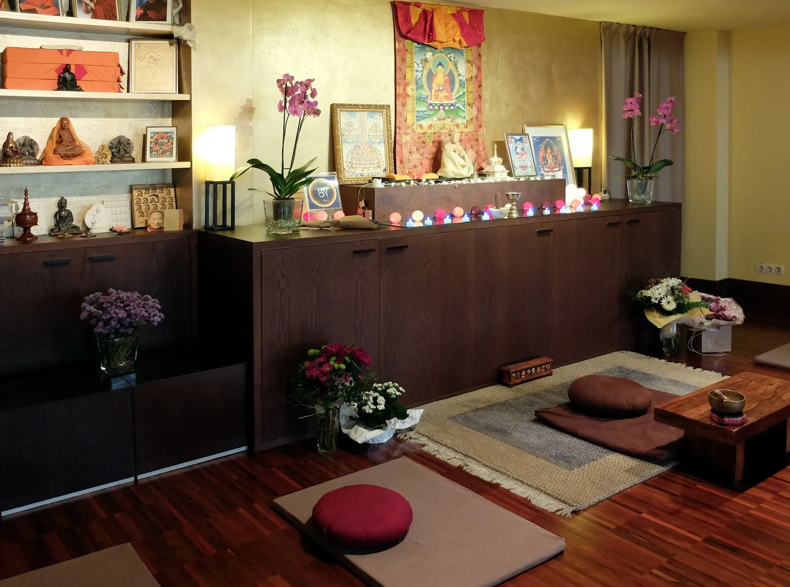 Centro de Meditación Dharmadhatu — meditación-studio en Barcelona — 5