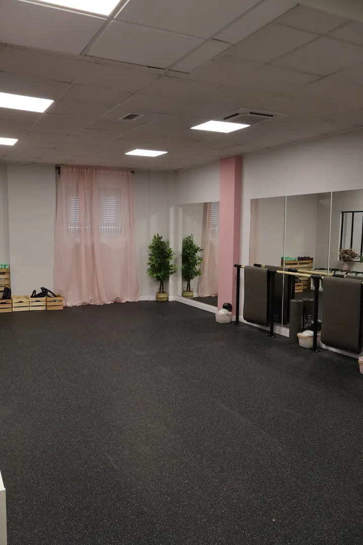 DOM Fitness Concept PT — estudio de fitness-studio en Casablanca, Zaragoza — 2
