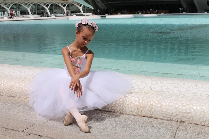 Centro Oficial de Danza La Duncaniana — baile-studio en Valencia — 4