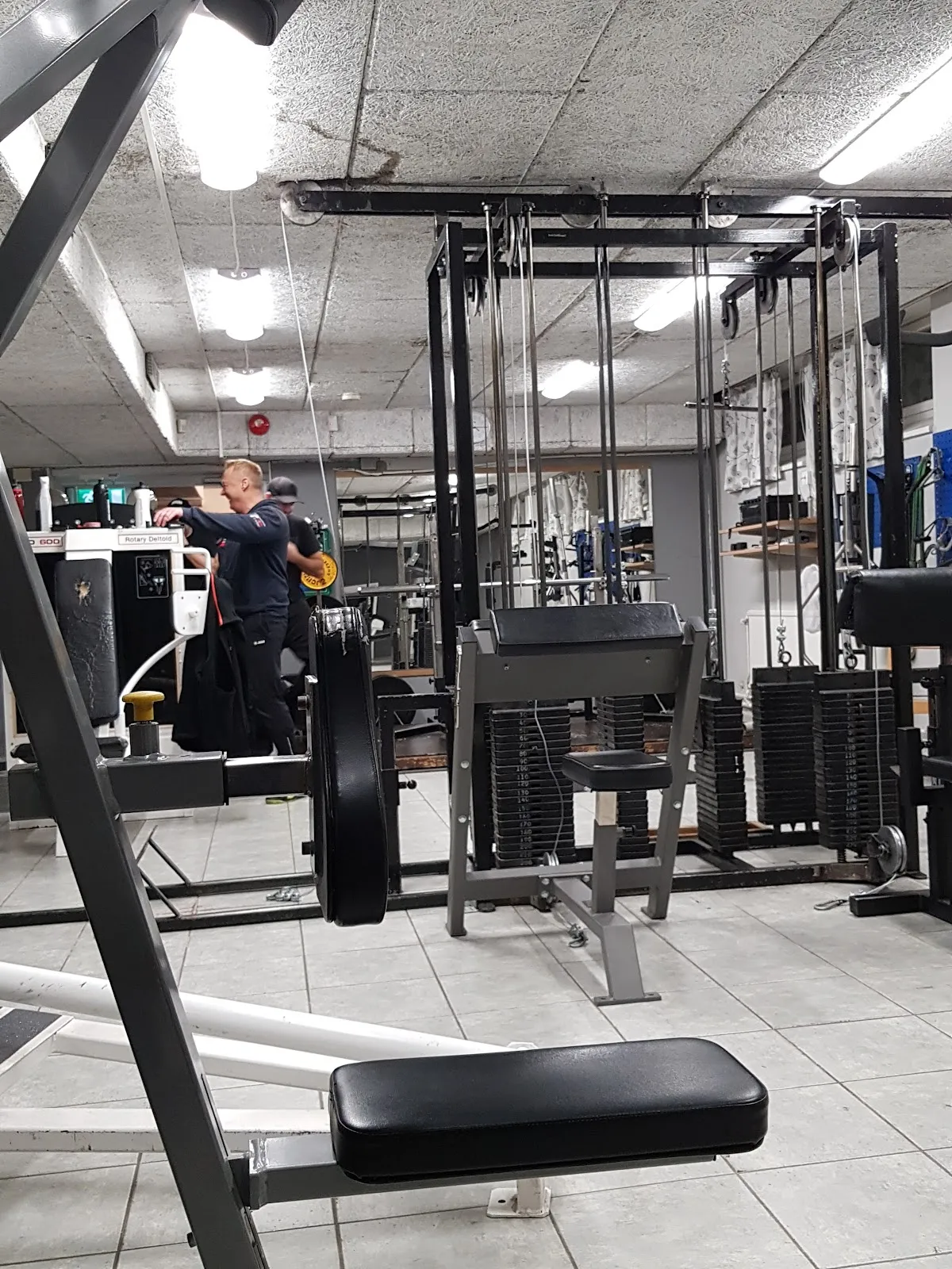 MH Gym Smedjebacken — träningsstudio-studio i Smedjebacken — bild 2