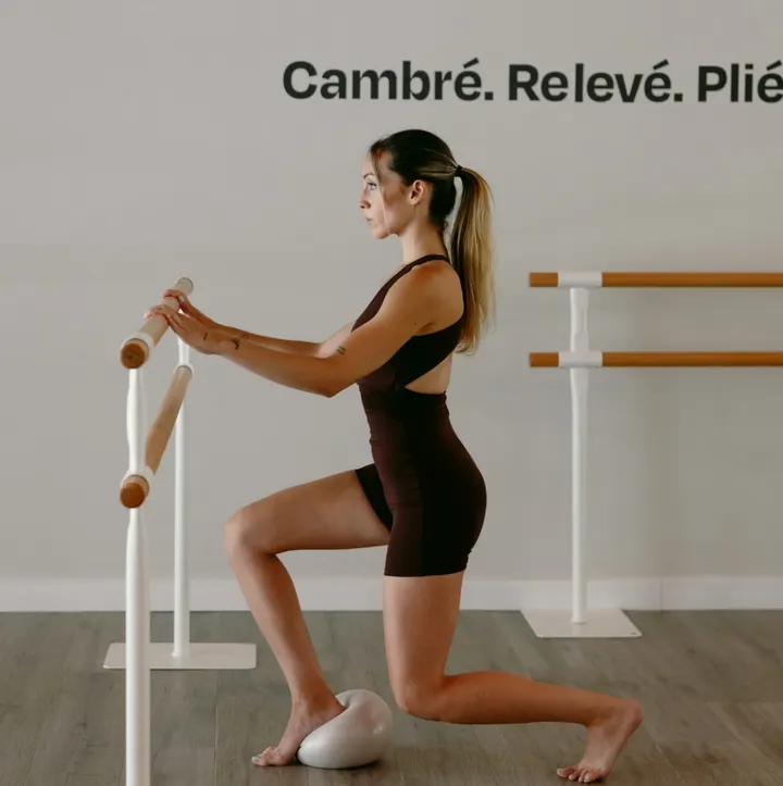 YouBrave: Barre | Pilates | Entrenamiento personal | Aéreo| — pt studio-studio i Distrito Noroeste, Córdoba