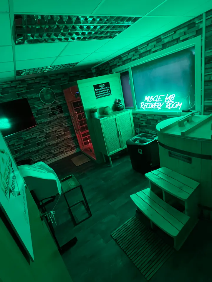 Muscle Lab Gym — fitness studio in Johnstone Castle, Paisley — 3