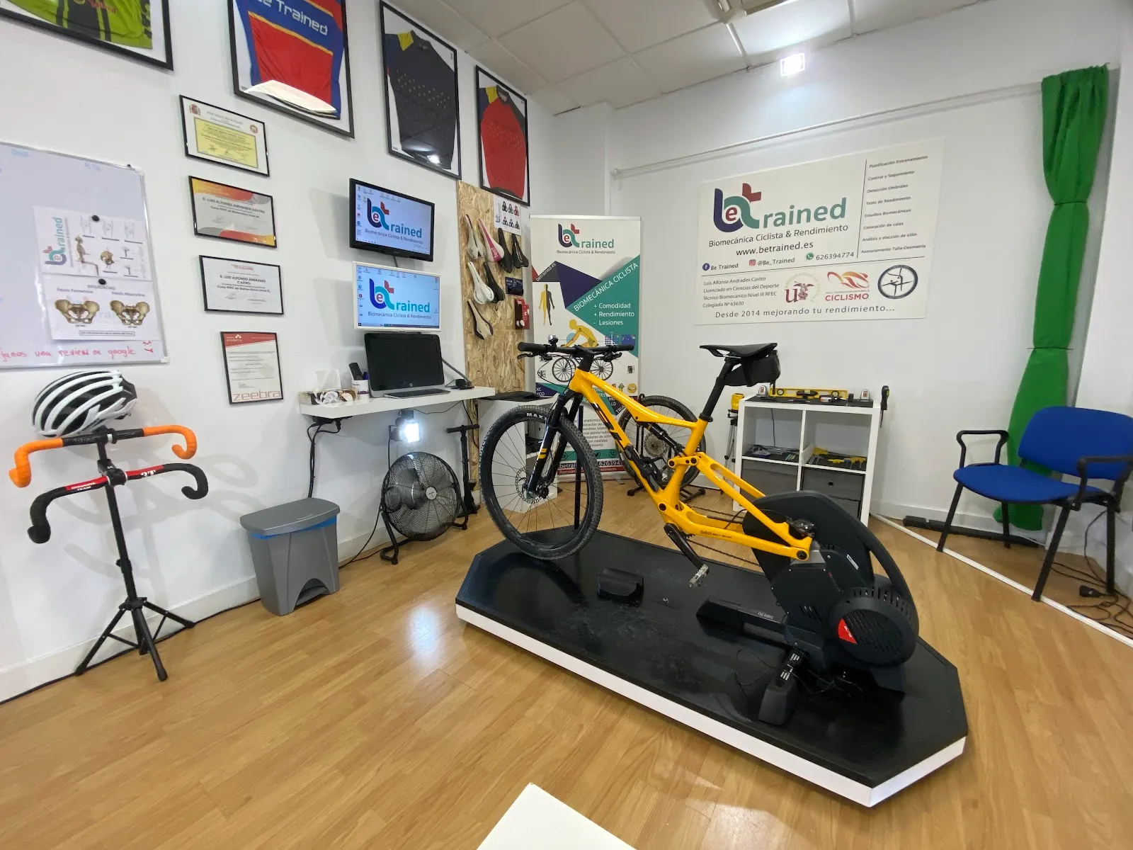 Be Trained - Biomecánica Ciclista & Rendimiento — ciclismo-studio en Los Albarizones, Jerez de la Frontera — 2
