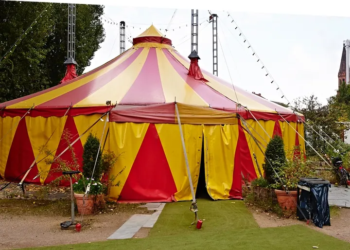 Circus Akademie Berlin (CAB) — aerial-studio in Tempelhof, Berlin — 2