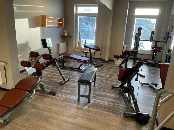 Fit bi Dirk un Dirk — Fitnessstudio in Langenhorn