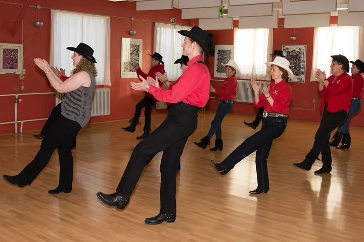 Roskilde Square Dance Club — dance-studio i Vindinge Lillevang, Roskilde