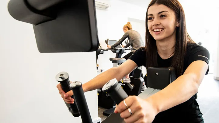 Robert Blake and Elmwood Leisure — Fitness Studio in Bridgwater
