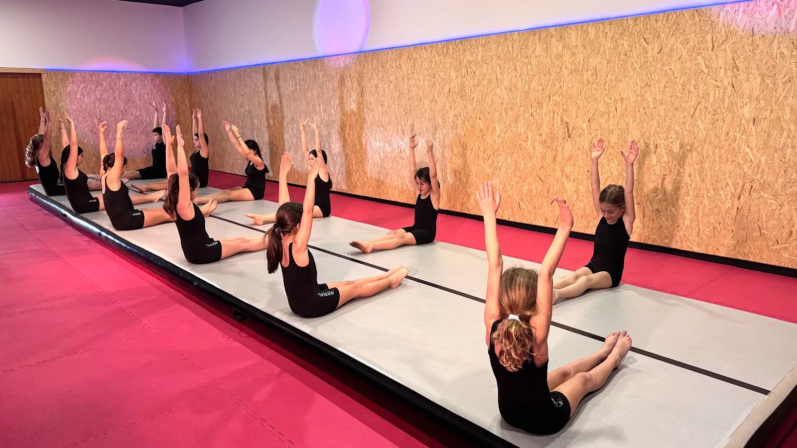 Aguilera Dance Center — baile-studio en Torredembarra — 3