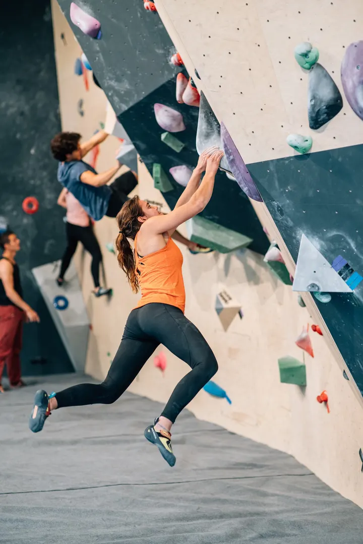 Climbing District Batignolles — bloc-studio à Quartier des Batignolles, Paris — 3
