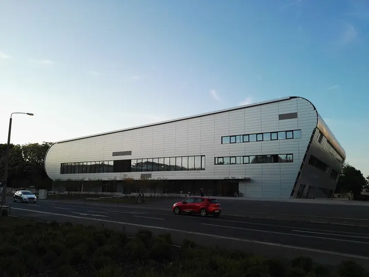 Körperströmung — pt-studio in Friedrichstadt, Dresden — 2