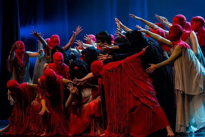 Esbart Dansaire de Rubí — baile-studio en Barcelona — 3