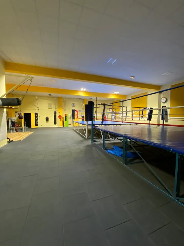 Samphalang Muay Thai Gym — Salle de fitness à Paris 9e Arrondissement, Paris