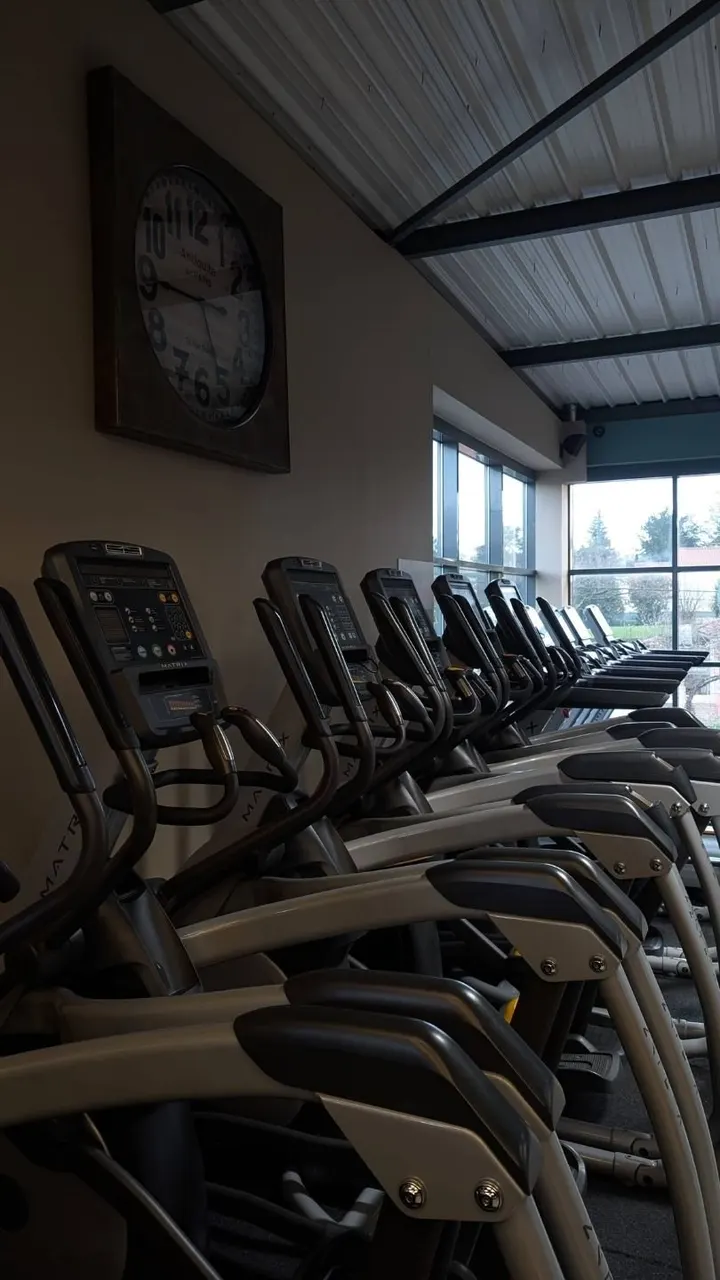 Le Club by Moov'in Lyon - Salle de sport à Champagne au Mont d’Or — salle de fitness-studio à Lyon — 4