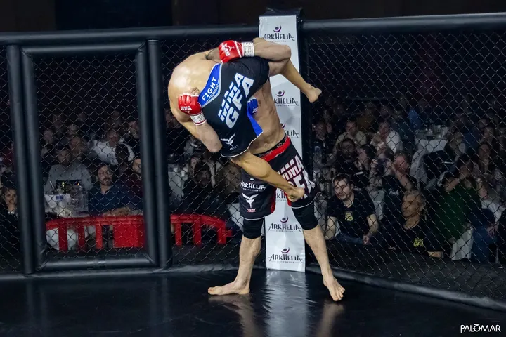 Team Eloffe — Kickboxing à Richelieu, Nîmes