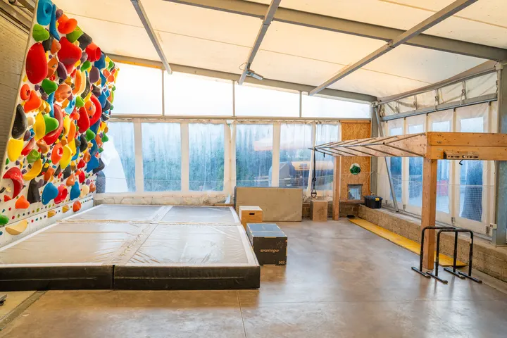 Monkey Island — arrampicata-studio a Roma — 3