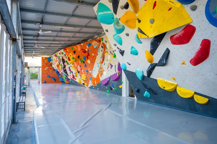 Monkey Island — arrampicata-studio a Roma — 4