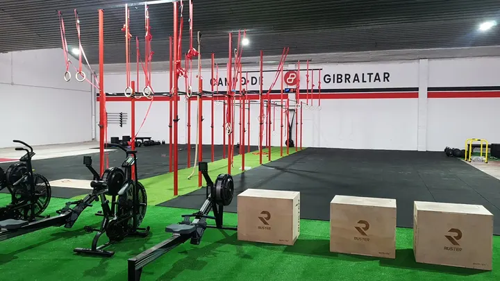 Box & HYROX® B2B Campo De Gibraltar — hyrox-studio en Campamento — 3