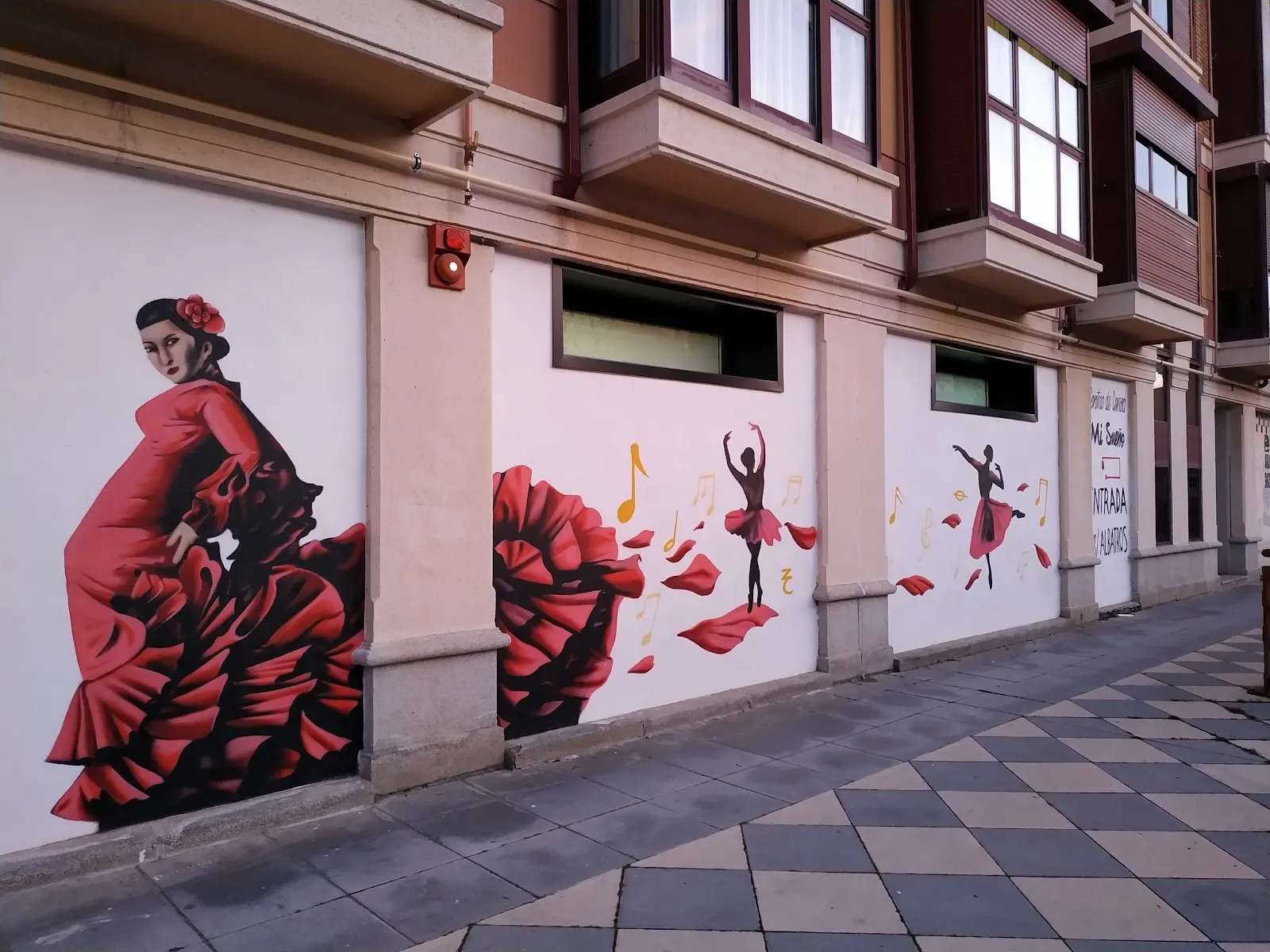 Centro de danza Mi Sueño — baile-studio en Laguna de Duero — 3
