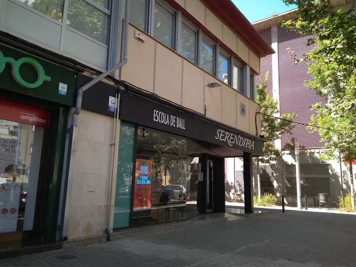 Escuela de Baile Serendipia — Baile en Nou Barris, Barcelona