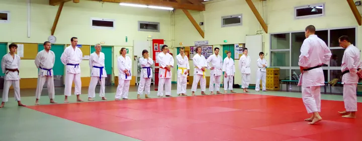 Karate Club de Bry-sur-Marne Nogent — arts martiaux-studio au Perreux-sur-Marne, Paris — 2