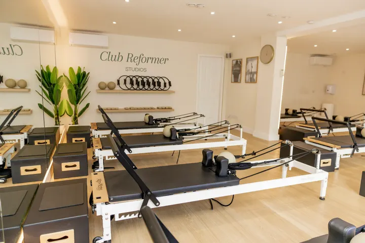 Club Reformer Studios — reformer pilates-studio in Fleet — 2