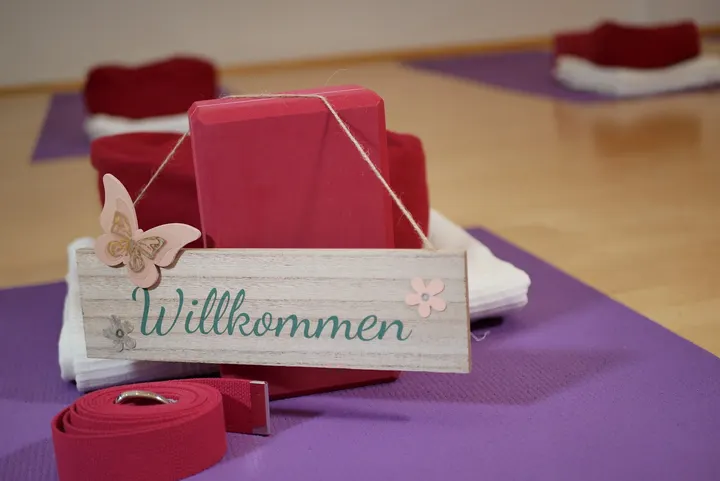 YogaRaum Frankfurt City | Hatha Yoga & Business Yoga — Yoga in Innenstadt, Frankfurt am Main