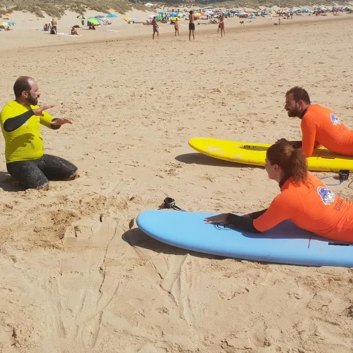 Ngaru Escola de Surf — surf-studio em Lisboa — 4