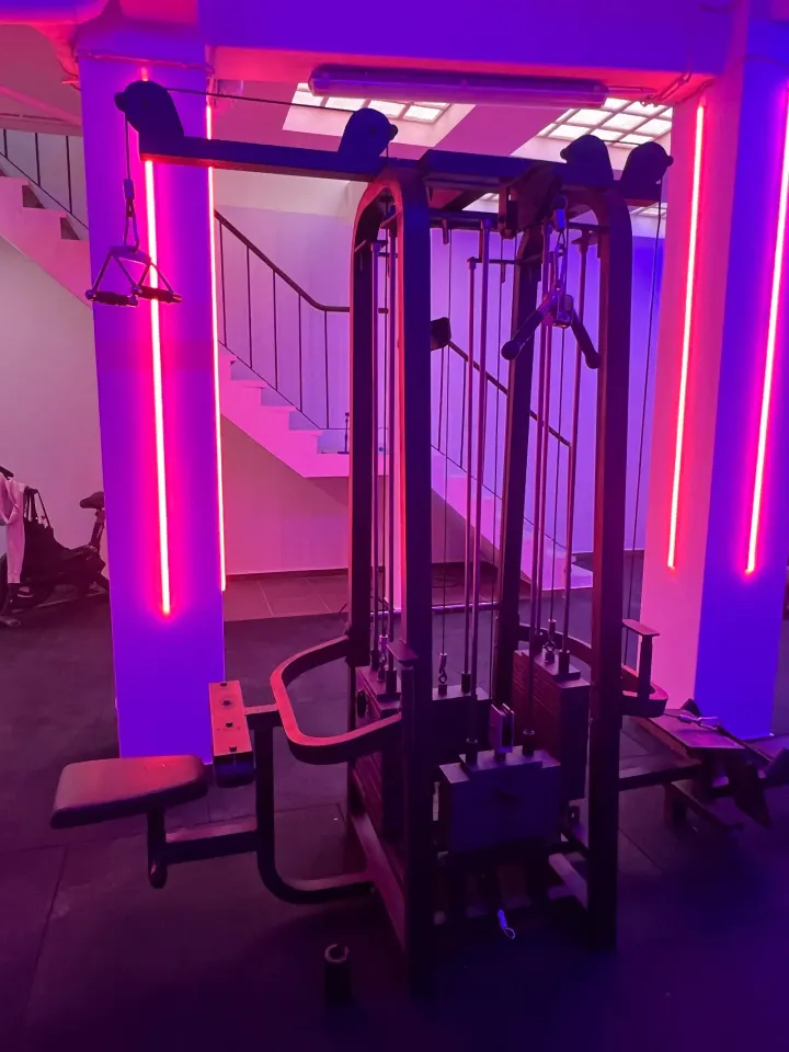 Pulse Gym Personal Training — Personal training em Santa Isabel, Lisboa