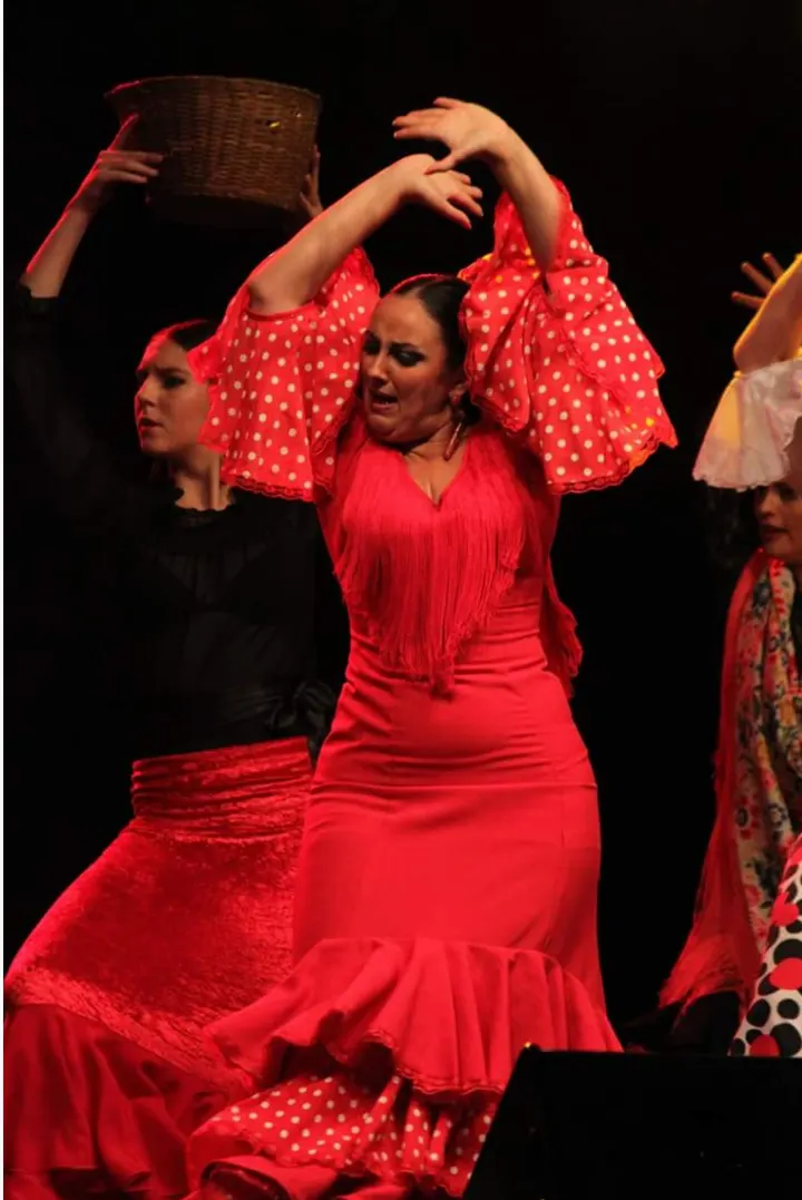 Azabache Escuela y Compañía Flamenca — Baile en La Veguilla, Fuengirola