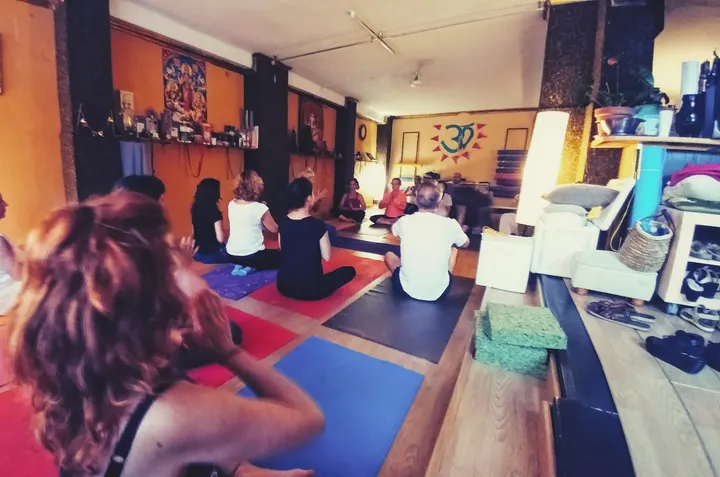 Yoga & Meditacion — yoga-studio en Málaga — 3
