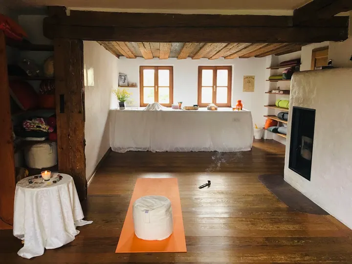 Tulsi Devi Yoga — yoga-studio in Tiefenbronn — 2