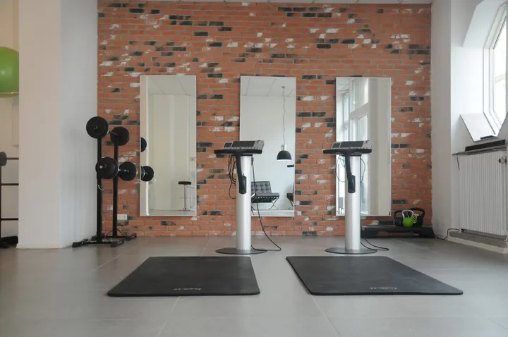Simplyfit EMS Studio — Fitnessstudio in Am Wasserturm, Mönchengladbach