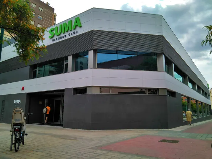 SUMA Fitness Club RAFALAFENA | Gimnasio y Piscina en Castellón — Estudio de fitness en Castellón de la Plana