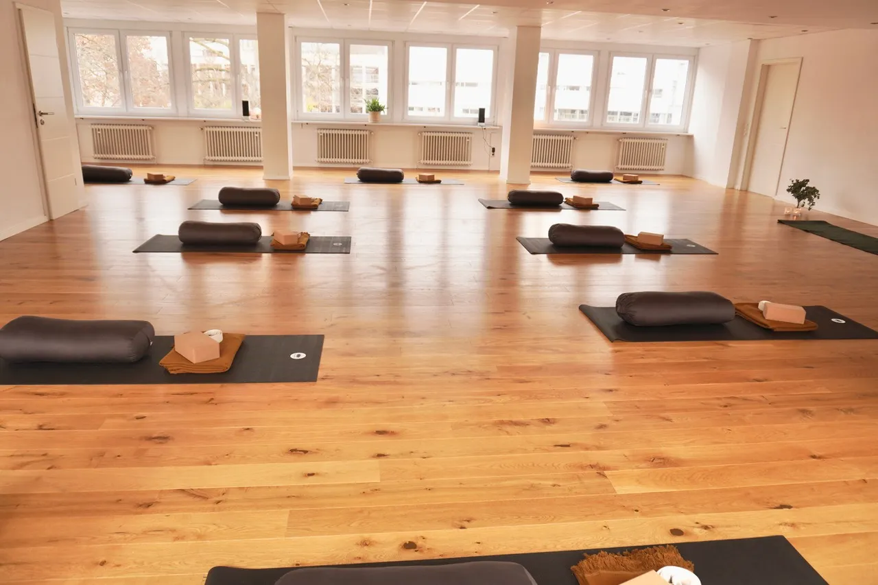Yoga Kollektiv Siegen — yoga-studio i Siegen — 3