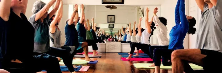 Ashtanga Yoga Canarias Las Palmas, Oficial — Yoga en Triana, Las Palmas de Gran Canaria