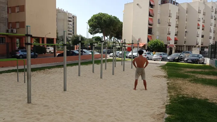 Parque de calistenia San Joaquín — entrenamiento funcional-studio en Jerez de la Frontera — 5