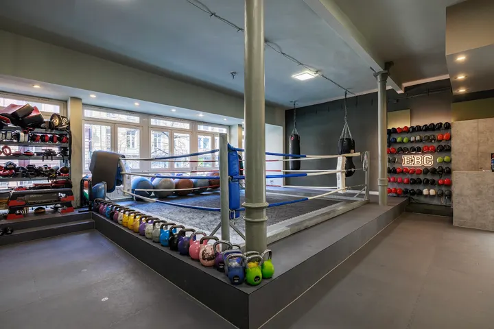Executive Boxing Club | Kryosauna Frankfurt — Wellness in Innenstadt, Frankfurt am Main