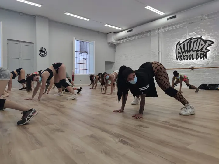 Attitude Skool — baile-studio en l'Eixample, Barcelona — 2