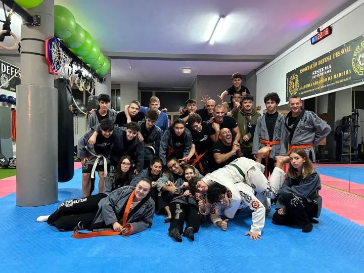 ACADEMIA DEFESA PESSOAL DE SÃO JOÃO DA MADEIRA - Sistema EliteDP — artes marciais-studio em Fontainhas, São João da Madeira — 3