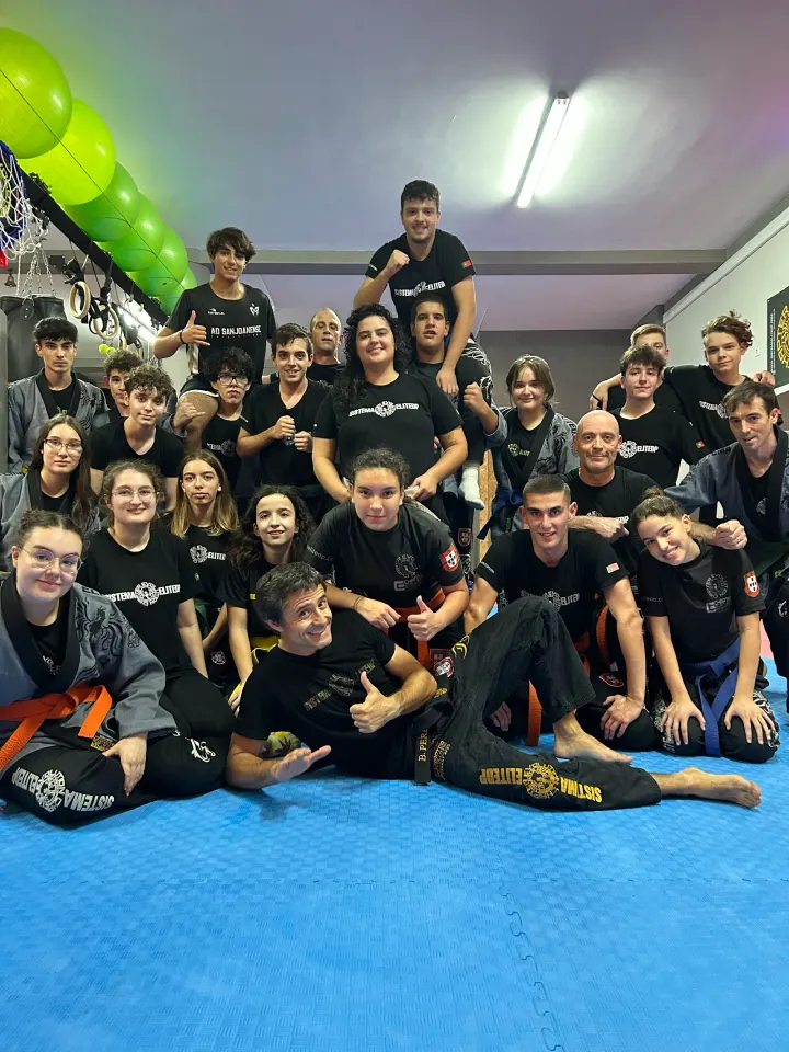 ACADEMIA DEFESA PESSOAL DE SÃO JOÃO DA MADEIRA - Sistema EliteDP — artes marciais-studio em São João da Madeira — 3