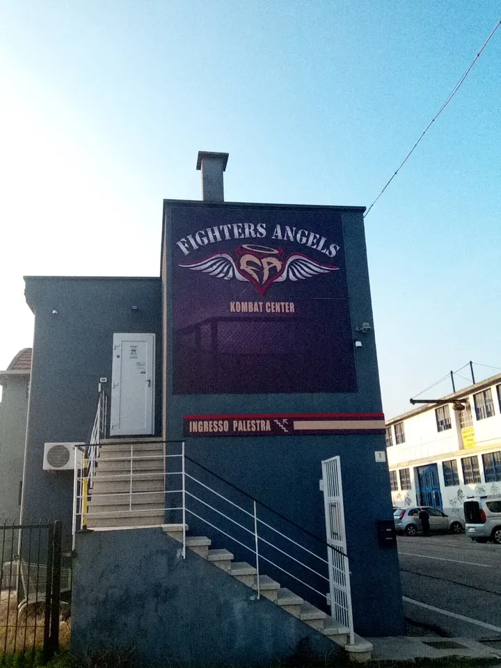 A.S.D. Fighters Angels — MMA a Santa Barbara, Venezia