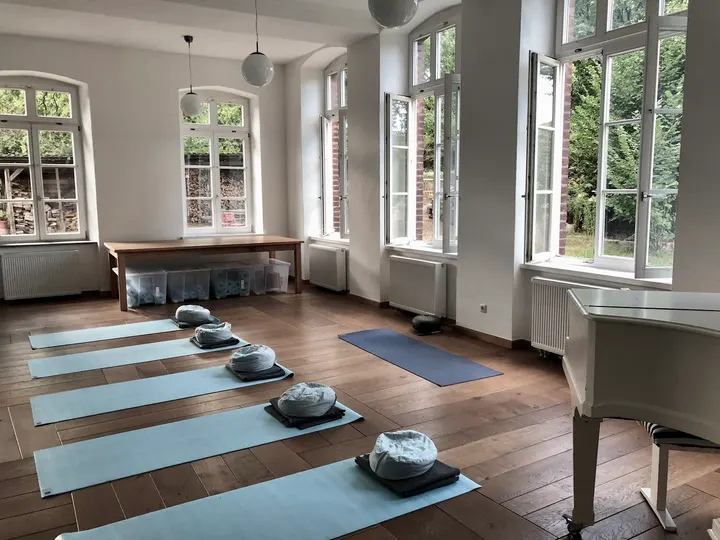 meinYOGAzimmer • Yoga Hagen • Angelika Zimmer — yoga-studio in Westerbauer, Hagen — 3