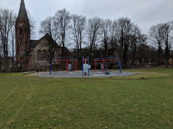 Outdoor Fitness Parcours — calisthenics-studio in Kiel — 3