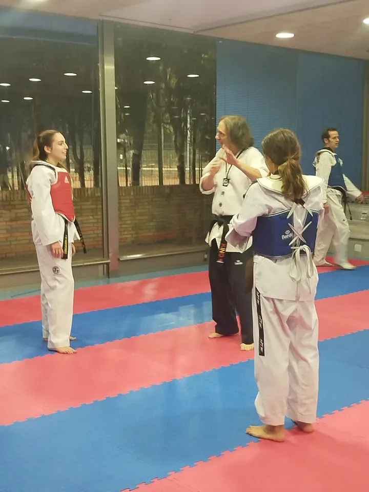 Escuela De Taekwondo Fmt — artes marciales-studio en Chamberí, Madrid — 2